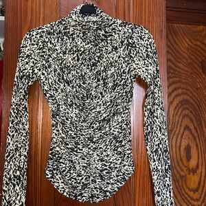 Dynamite Black and Cream Abstract Blouse